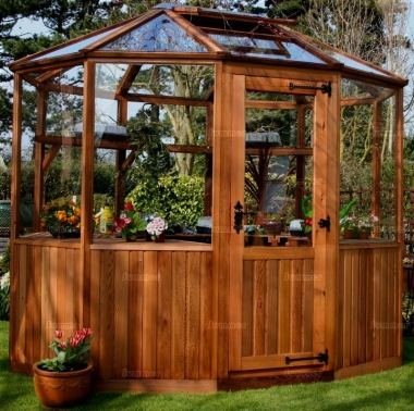 Octagonal Greenhouse 875